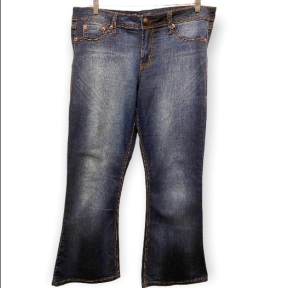 Torrid Source Of Wisdom Flare / Boot Jeans, Size 16, Stretch Whiskered, 10” Rise - Picture 3 of 10